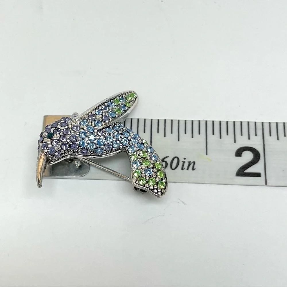 Vintage Monet hummingbird silver tone brooch pin